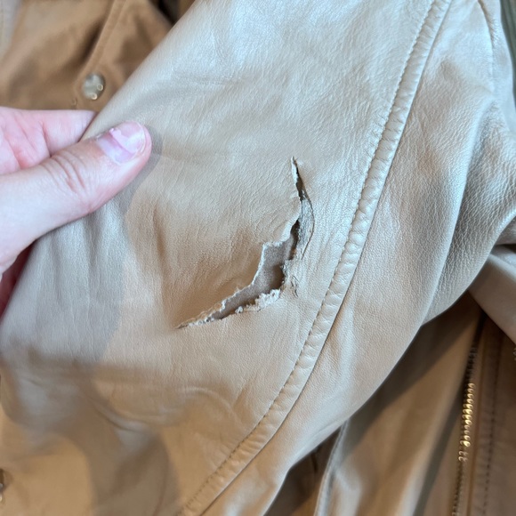 Slate and willow cream leather jacket size XS - Picture 2 of 3